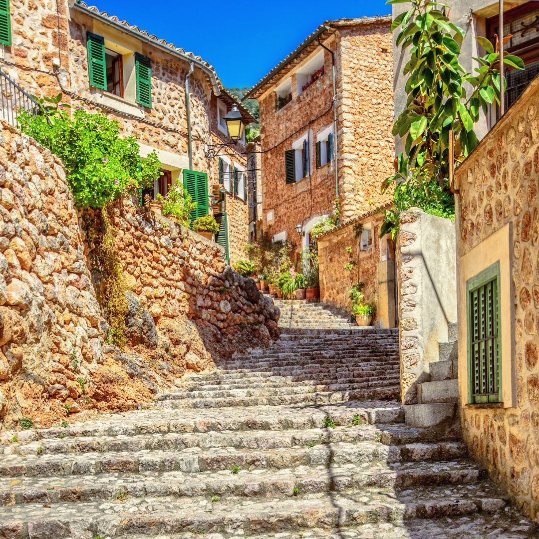 Gasse in Fornalutx, Mallorca