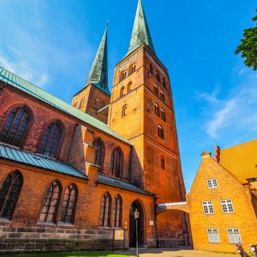 Dom Lübeck von außen